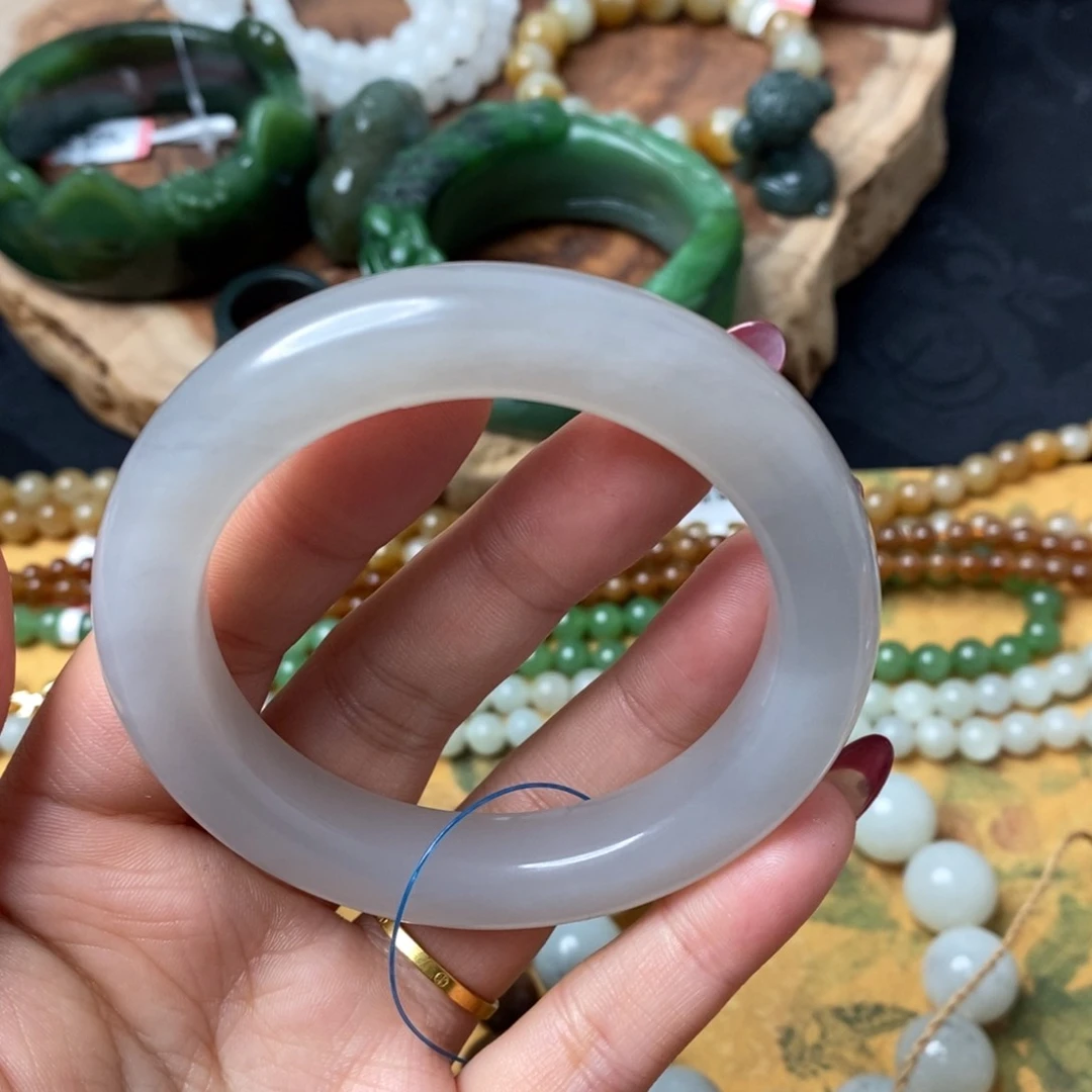 和田玉烟灰色手镯55.2#未镶嵌