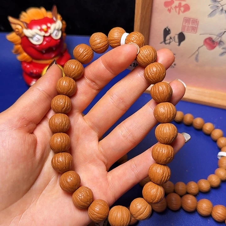 用***6吊坠猴头核桃聚宝盆