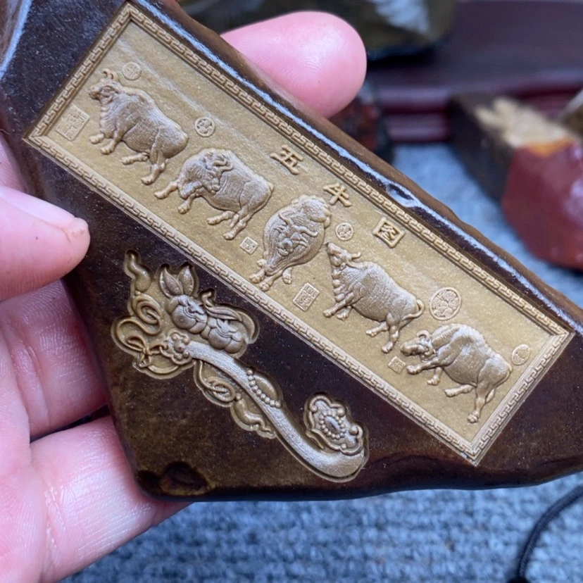 【闪购商品】原石雕刻手把件