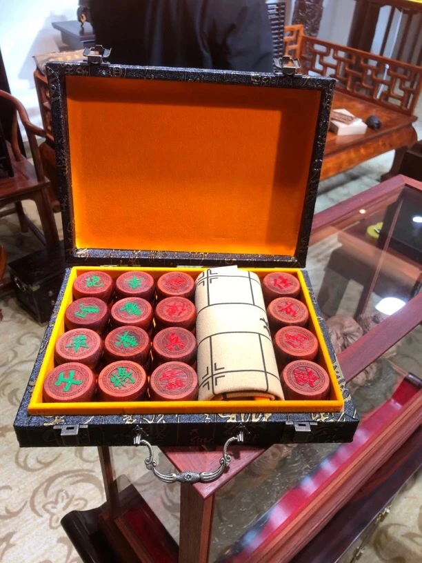 红花梨实木中国象棋成人老人送礼皮革棋盘