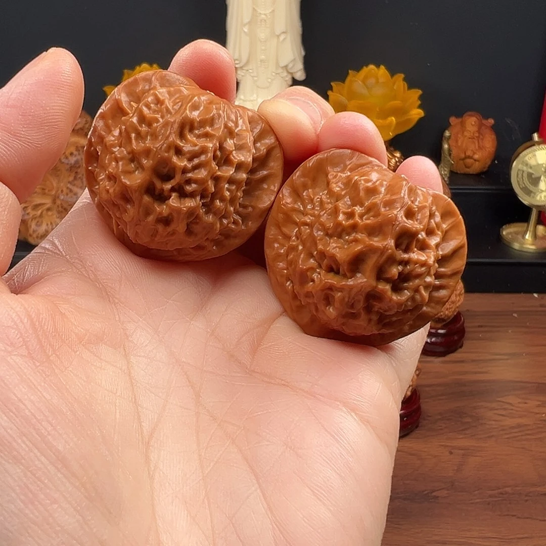 吊坠文玩核桃39全品瓷娃娃