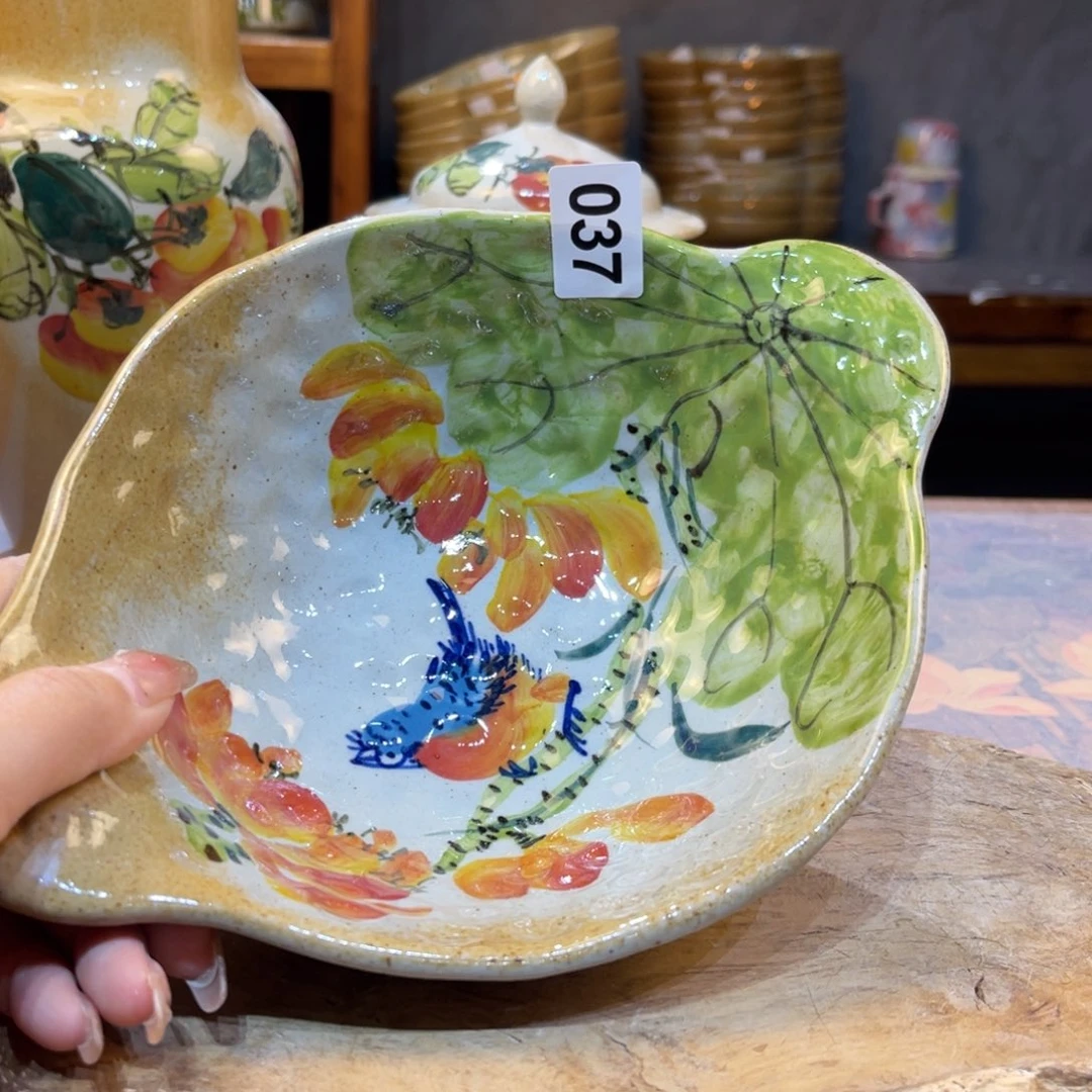 摆件A****.景德镇手工制作