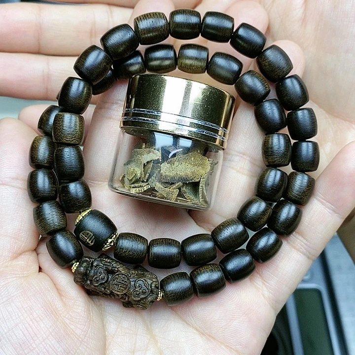 沉香碎屑沉香万*越南芽庄白棋楠定制款