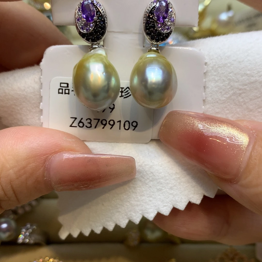 银S925镶嵌耳饰海水珍珠