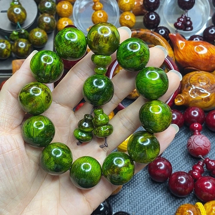 松木琥珀木文玩手串