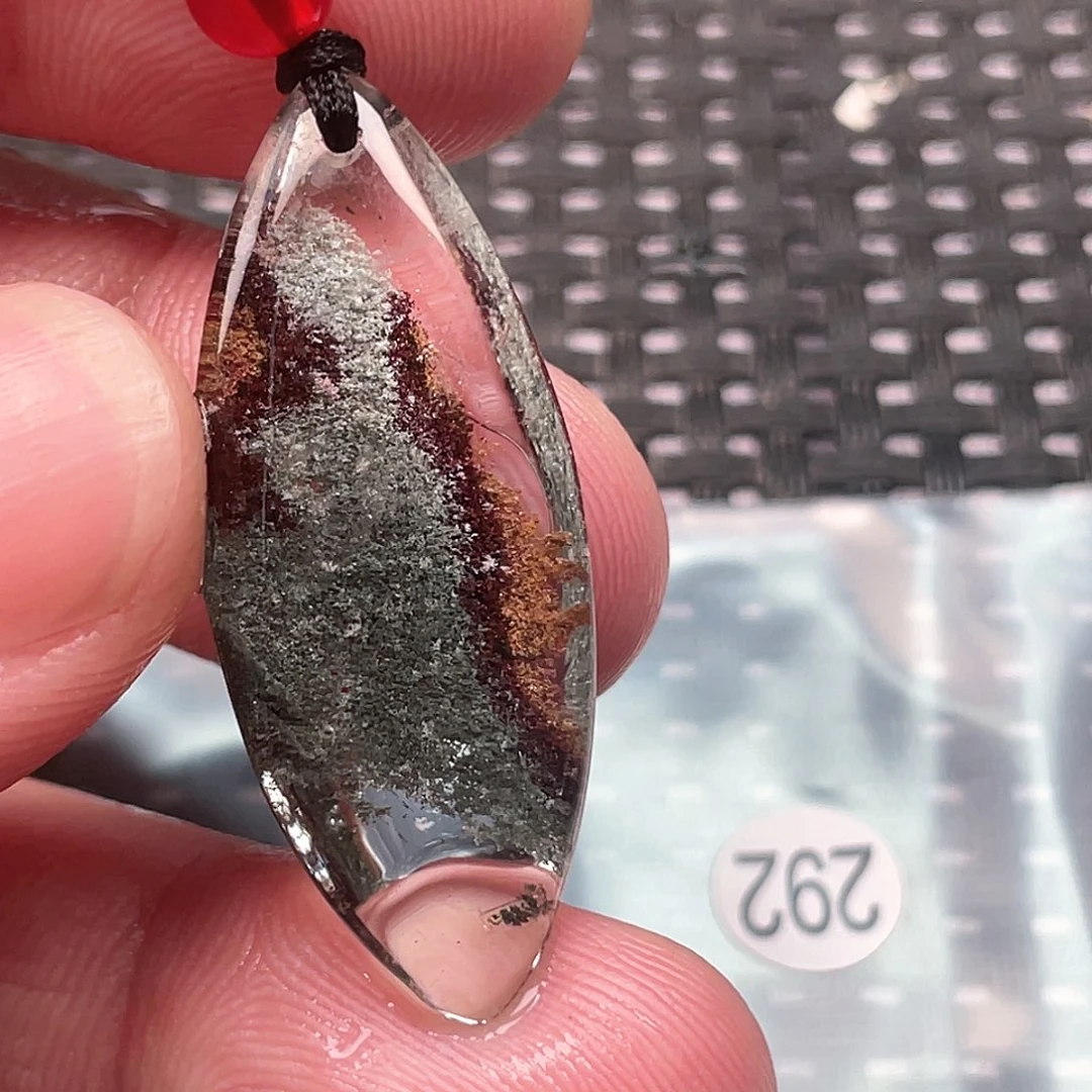 【闪购商品】颈饰未镶嵌水晶一****道