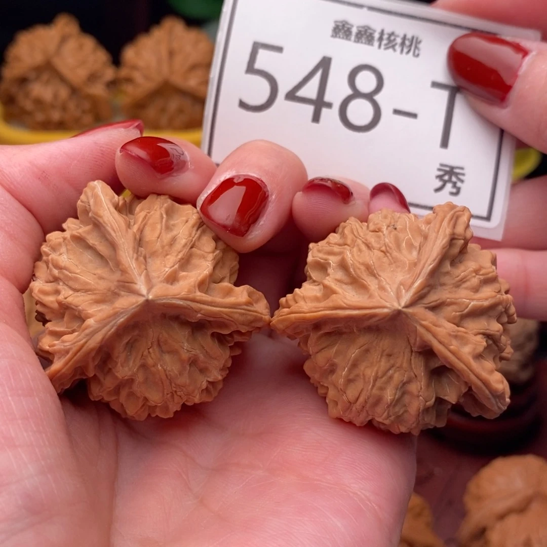 文玩核桃把件盘山奔40