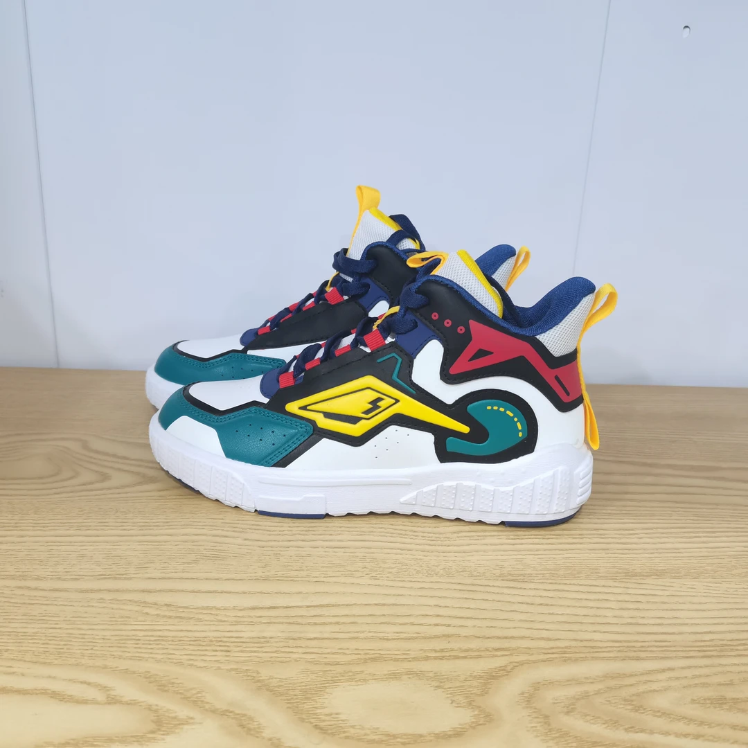 （微脏）儿童秋冬时尚休闲运动鞋 3705-311