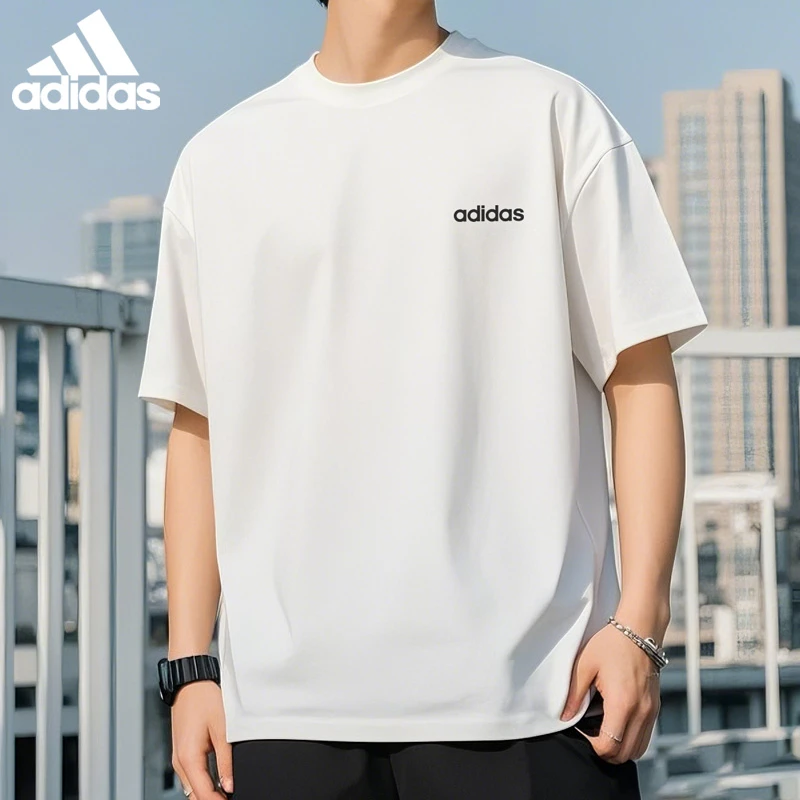 阿迪达斯男短袖冬季新款运动服休闲上衣透气半袖亲肤圆领TJF3211