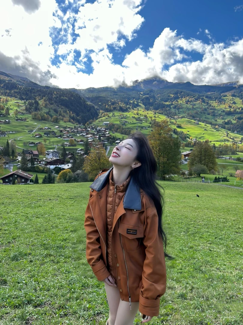 Honey Slurp【爱幂】25640 设计师款鸭绒上衣外套