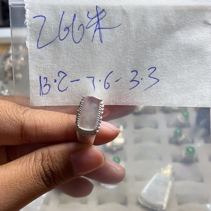 未镶嵌定制翡翠翡翠戒面