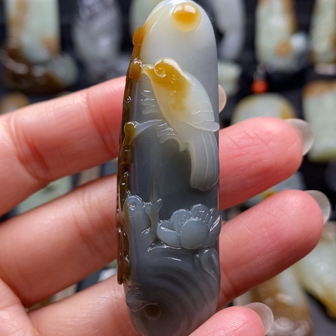 和田玉挂件未镶嵌