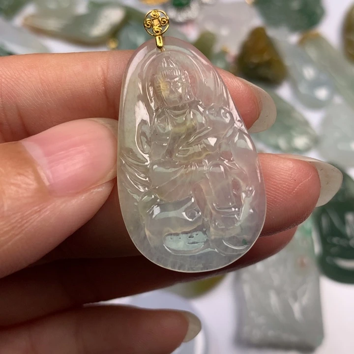 翡翠未镶嵌颈饰翡翠