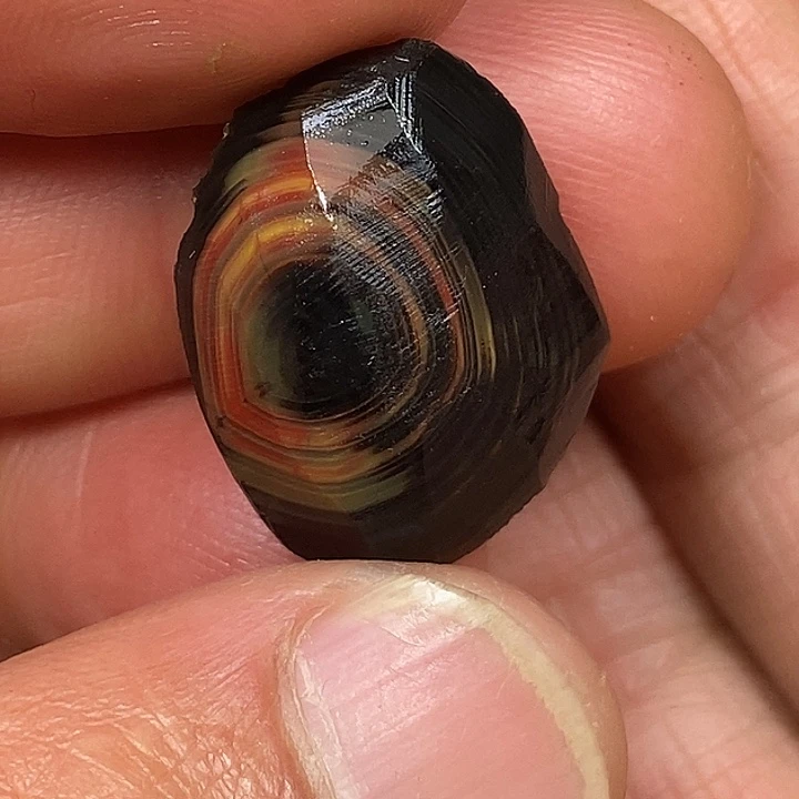 南红玛瑙未镶嵌挂件