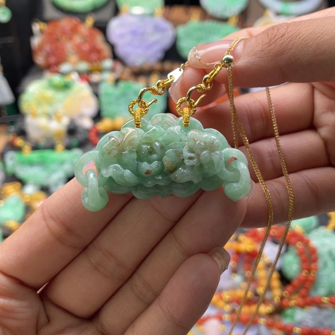 翡翠未镶嵌颈饰代编织