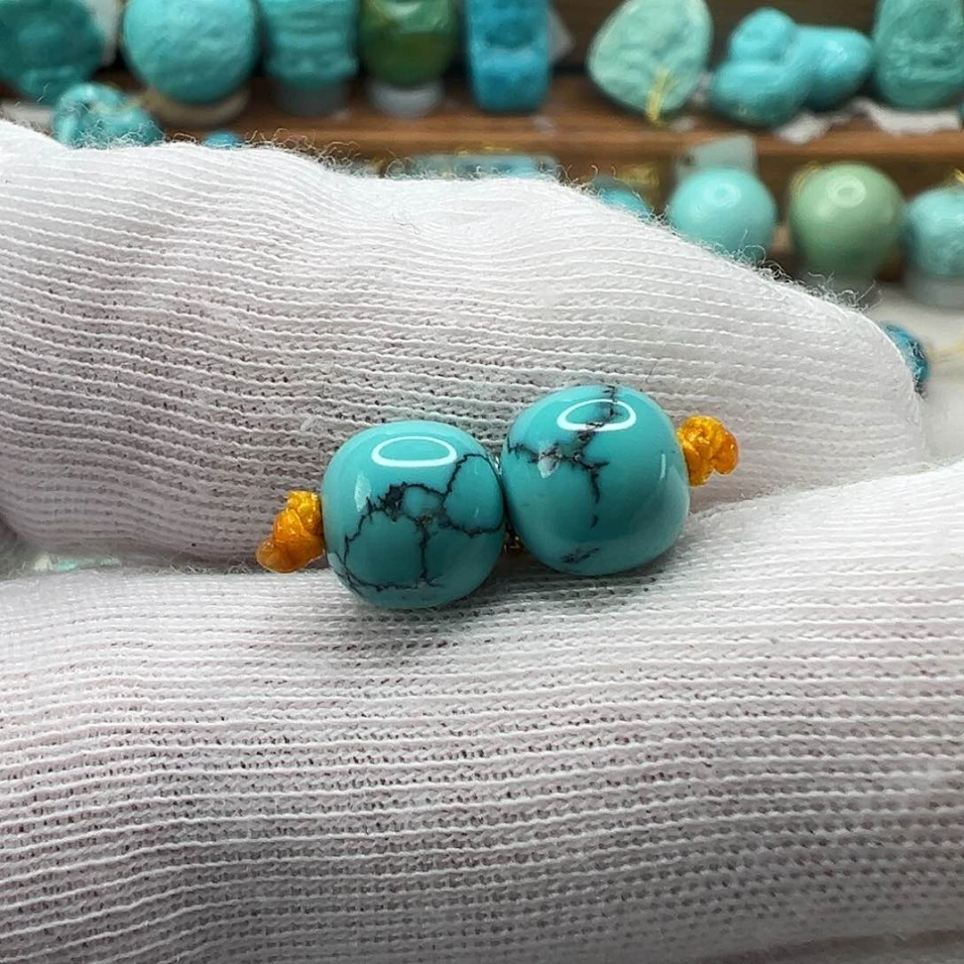 绿松石配饰未镶嵌