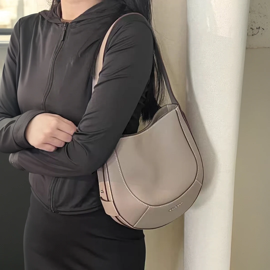 妮娜雪莉包中号轻奢时尚百搭女士单肩肩简约风中号女士单肩包