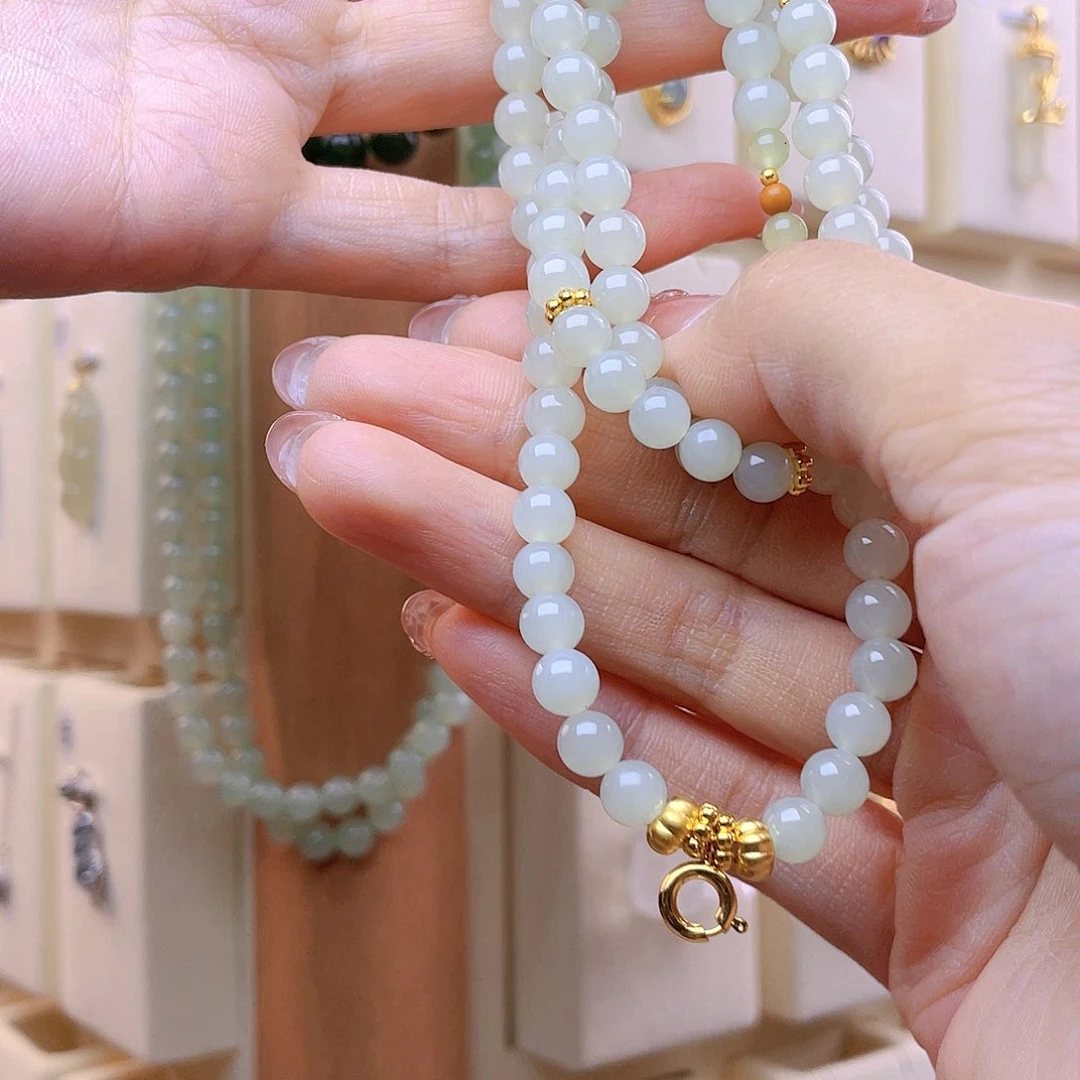 ****柜手串未镶嵌和田玉