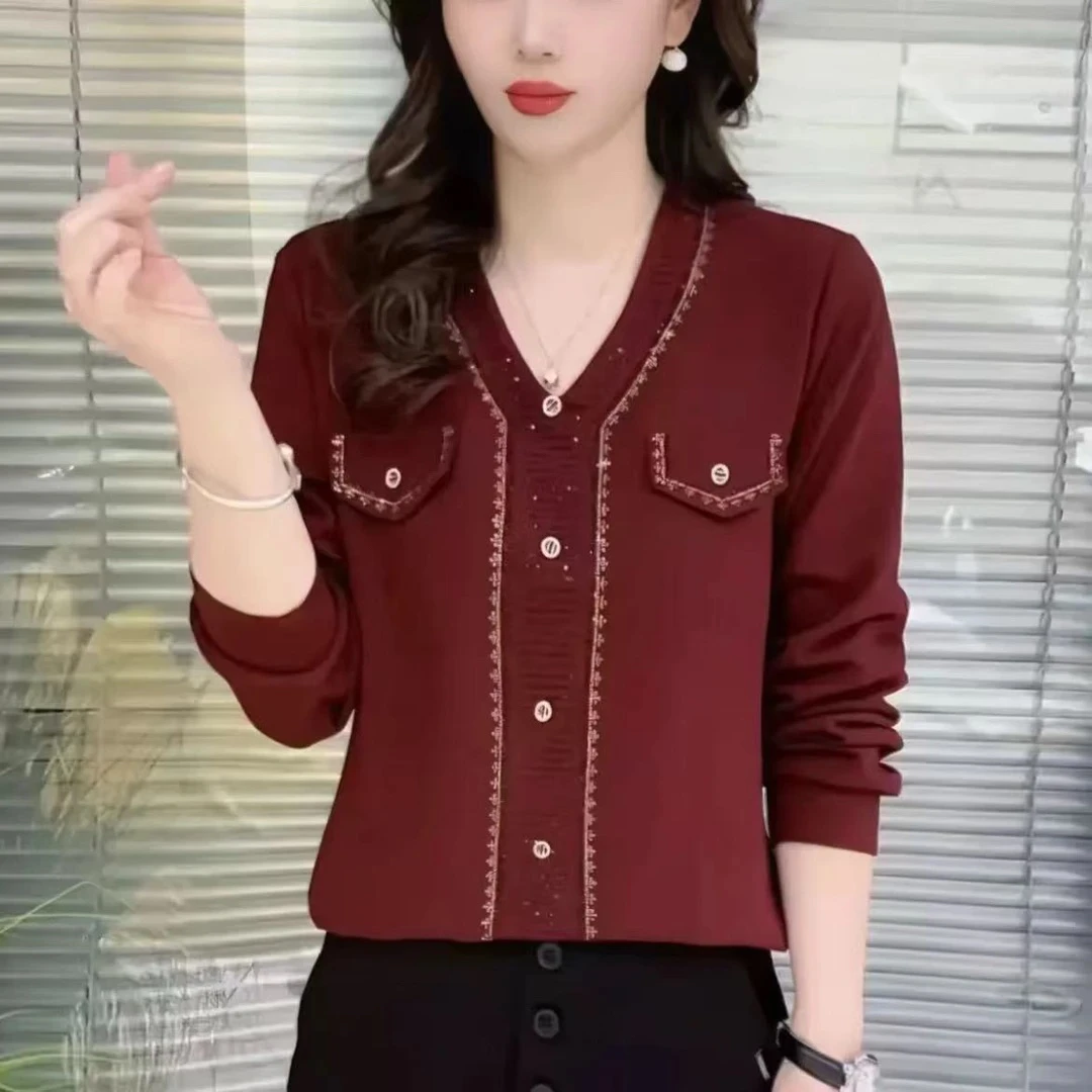 妈妈装洋气风打底衫时尚女烫钻V领通勤中老年春秋T恤女2025新款