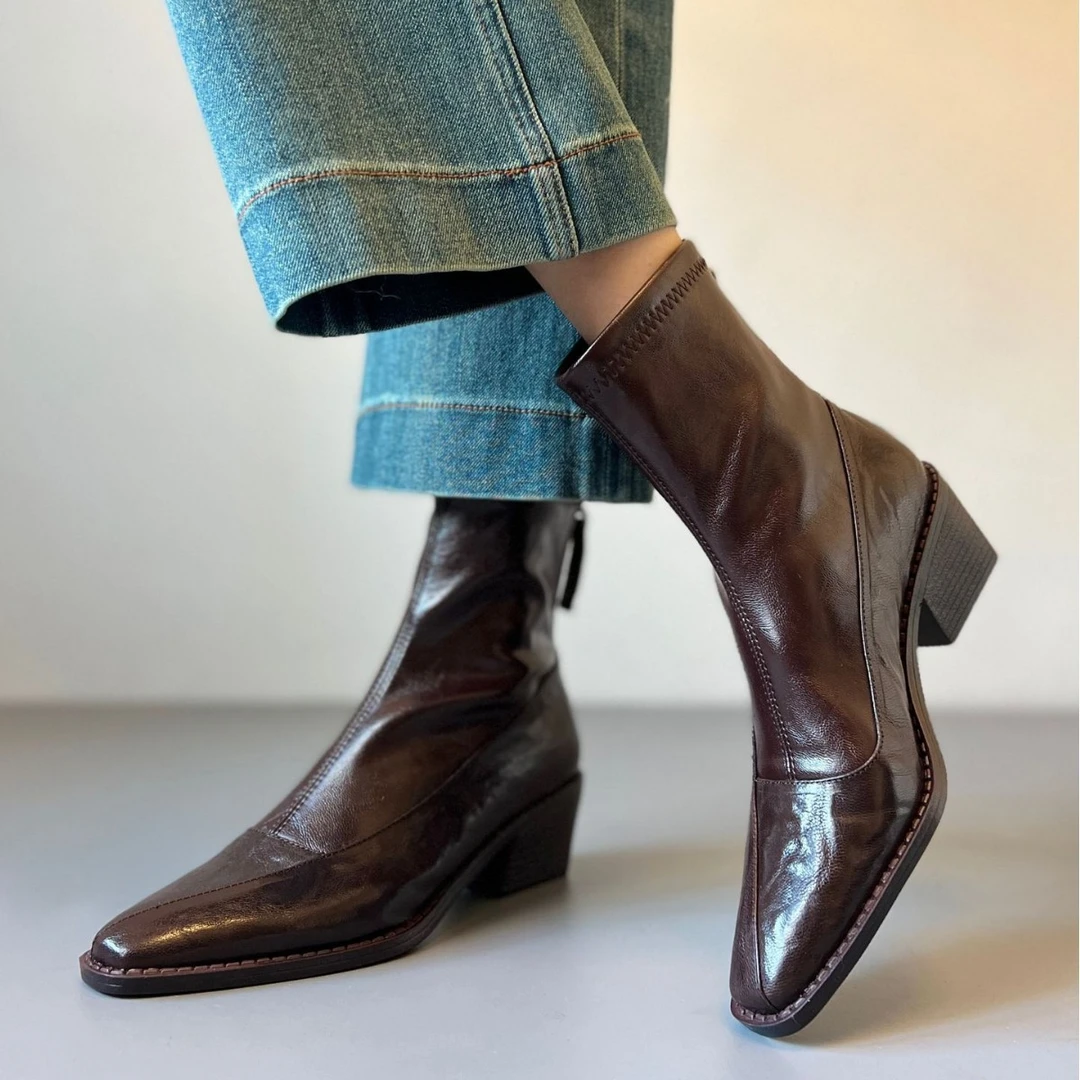 羊皮版阔腿裤必备鞋方头法式复古高跟粗跟短靴女真皮弹力切尔西靴