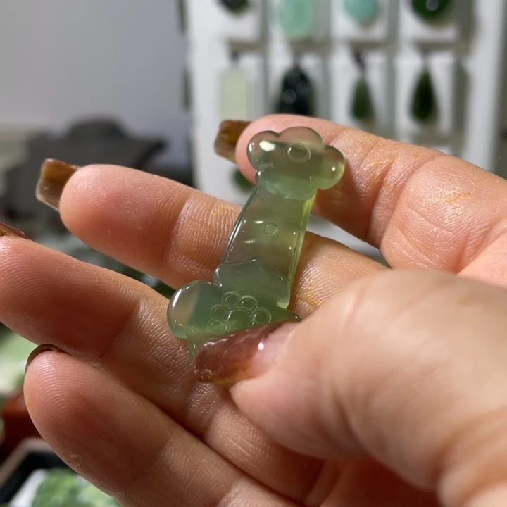 蛇纹石玉合金颈饰