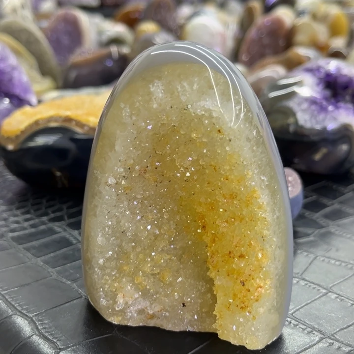 水晶珠宝半成品未镶嵌