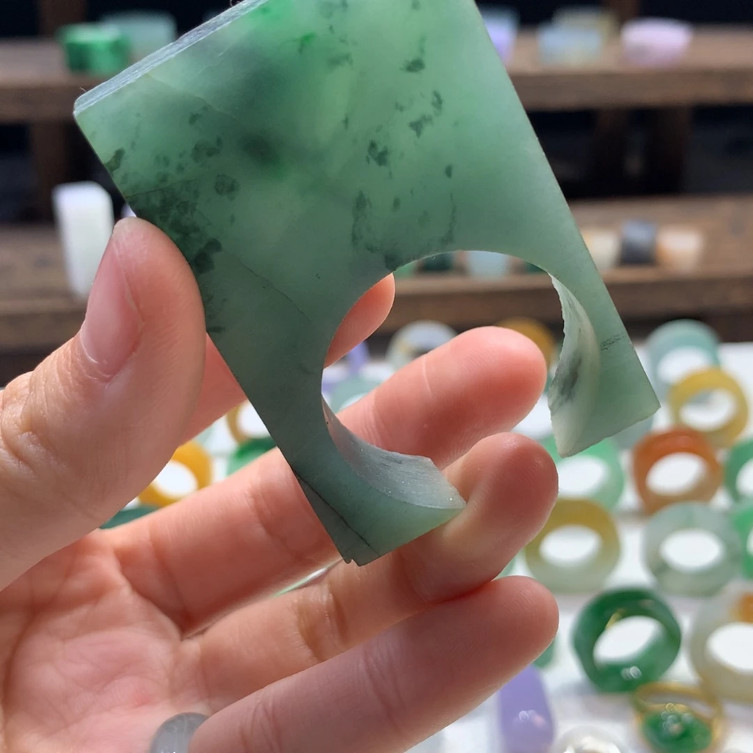 银S925镶嵌定制翡翠赵***到包工圆珠耳钉