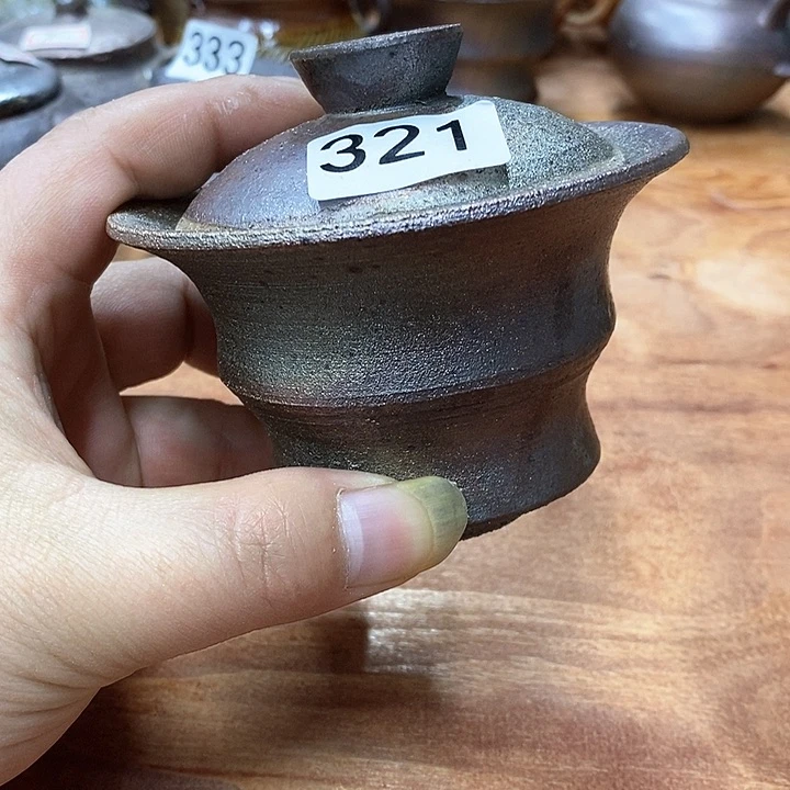 我们的确是一个人
