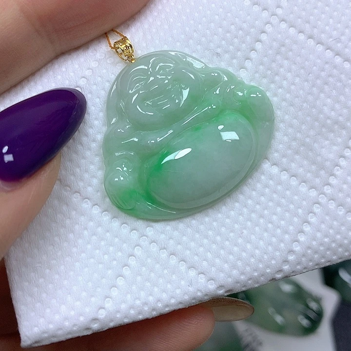 翡翠18K金镶嵌颈饰挂件