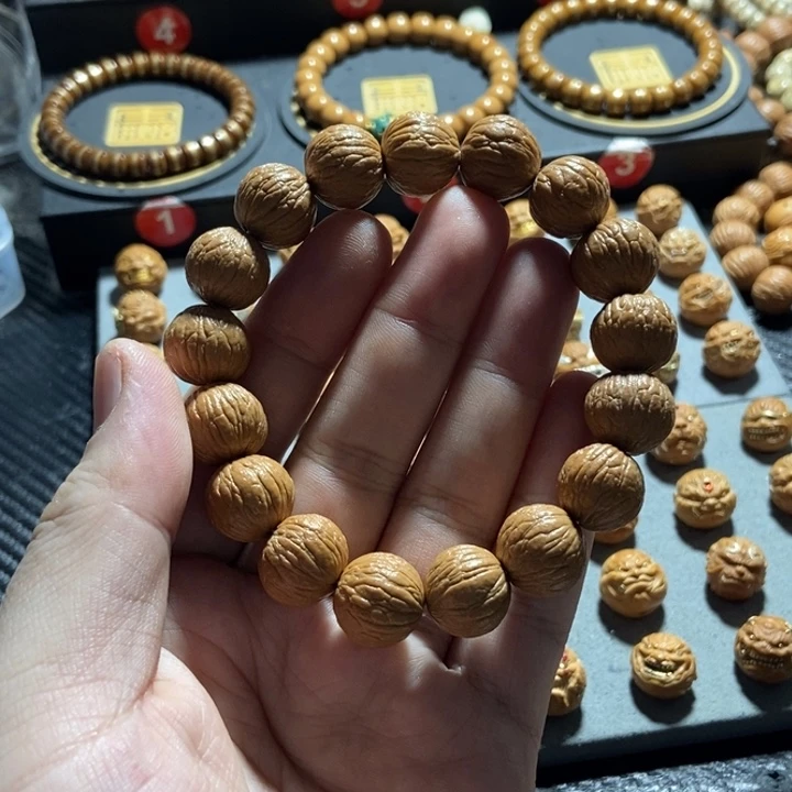 手串猴头核桃凤羽