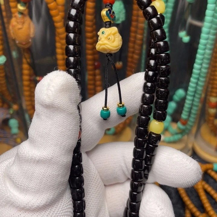 橄榄核吊坠哈哈哈