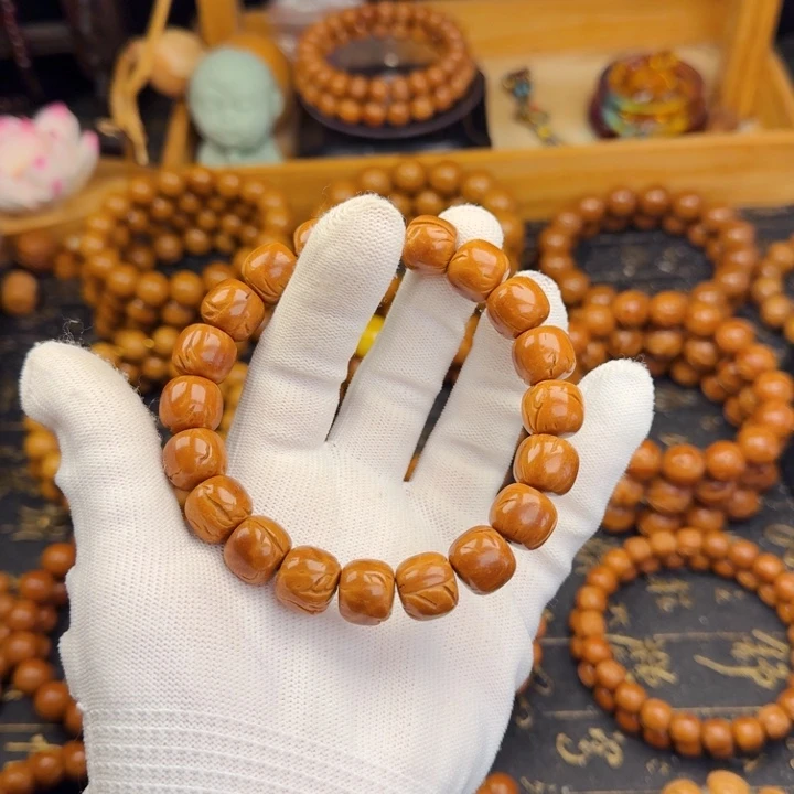 桃核手串13尺寸龙纹老邢