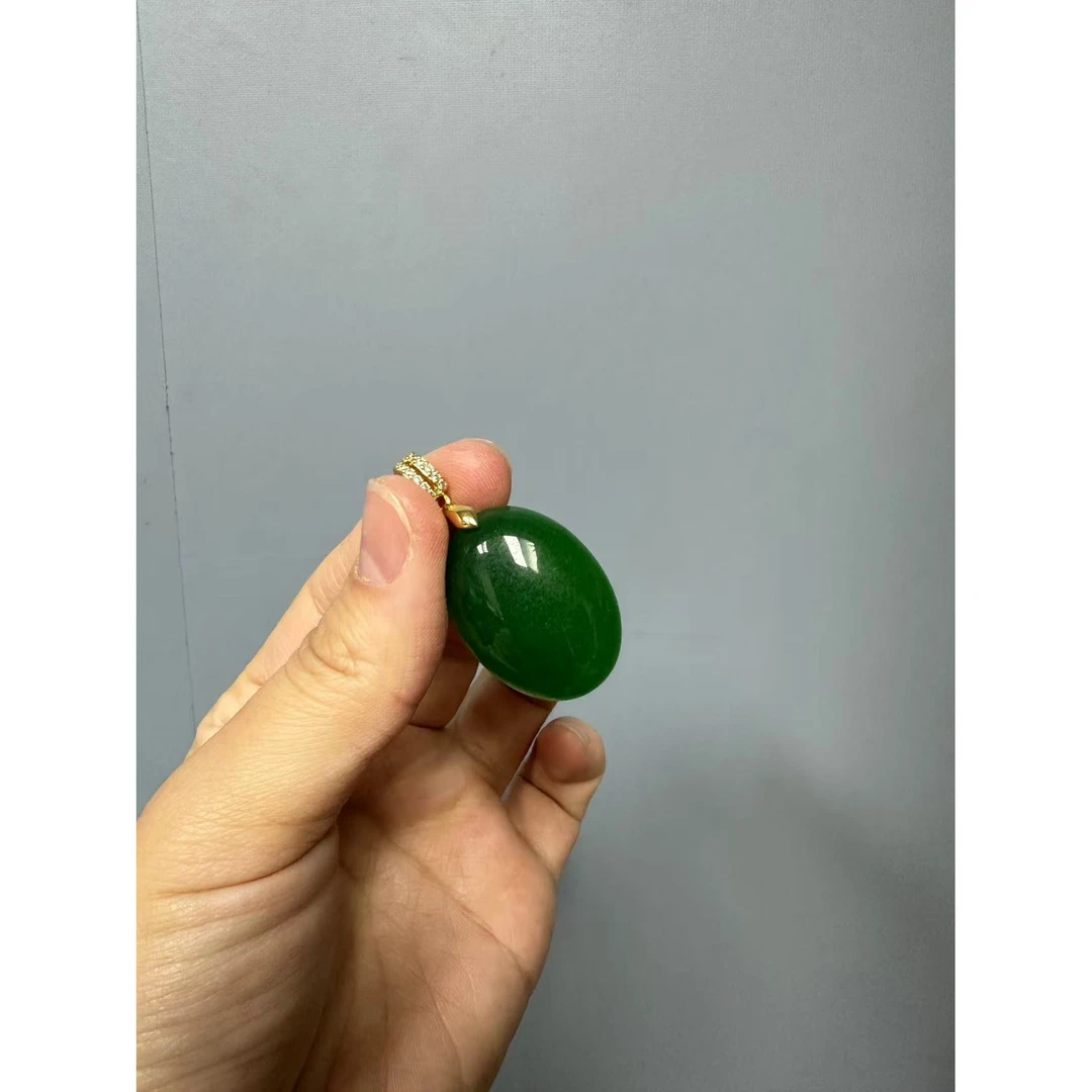 翡翠满钻14k椭圆形大蛋面吊坠