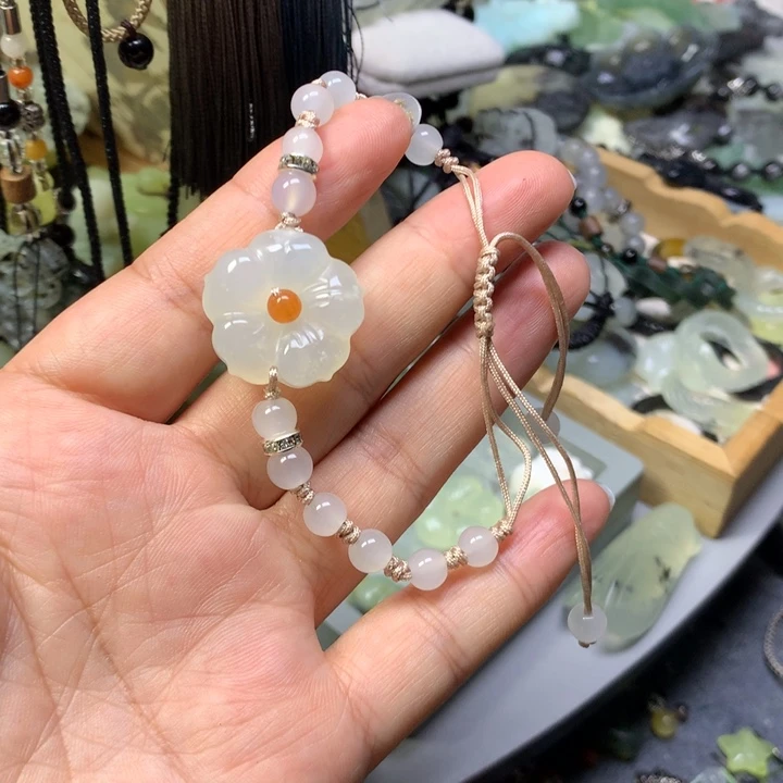 蛇纹石玉合金颈饰