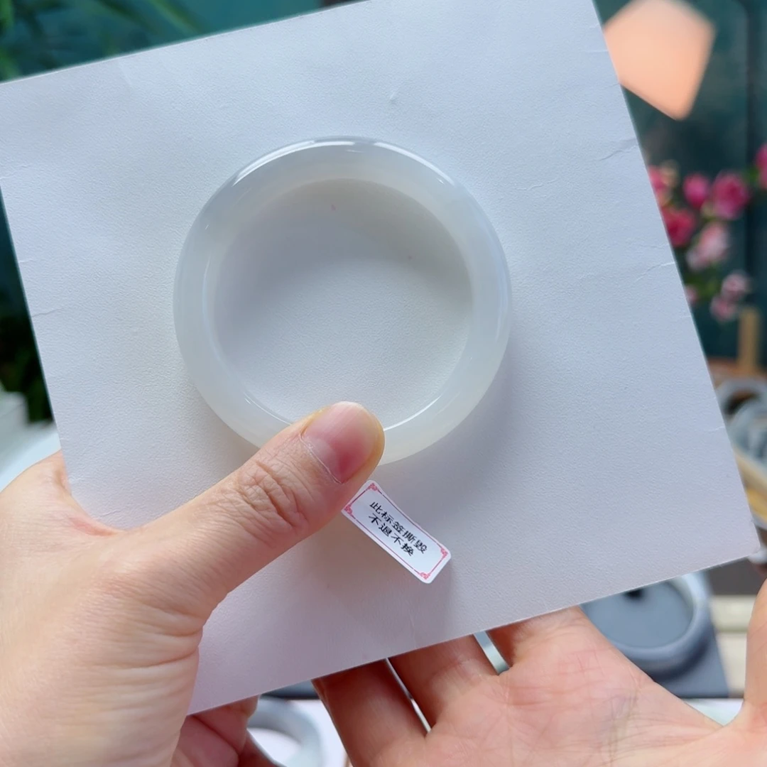 和田玉手镯未镶嵌l****457+