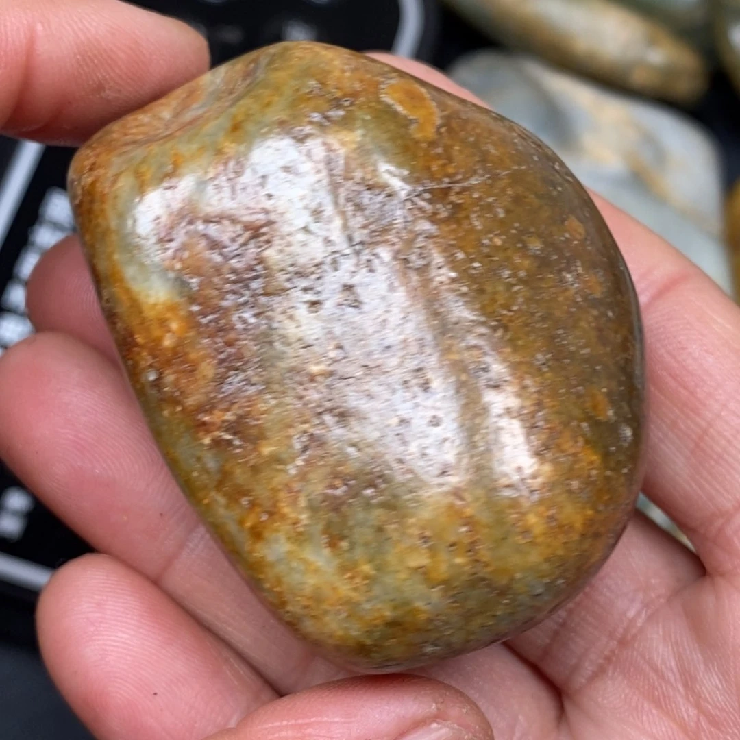 和田玉（糖玉）挂件未镶嵌