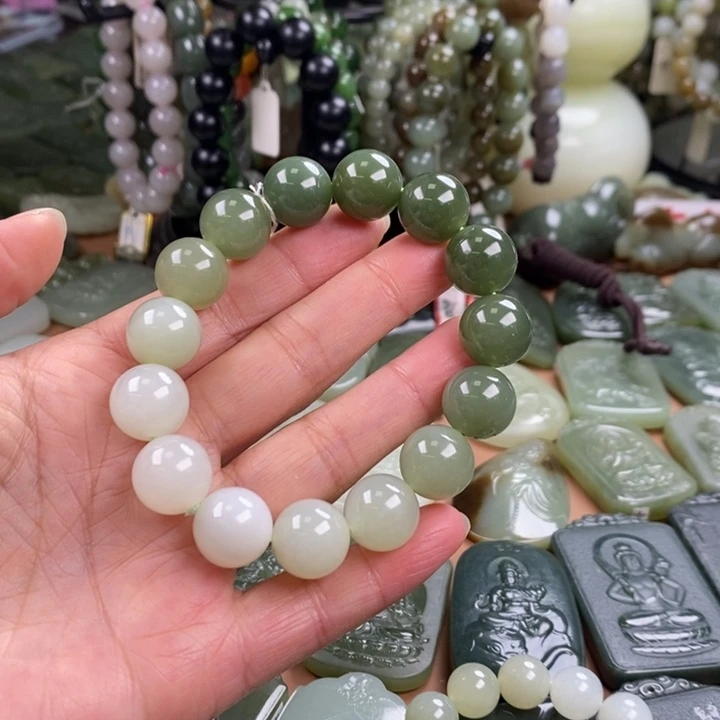 和田玉未镶嵌手链