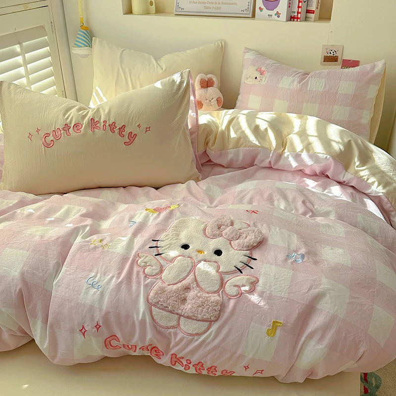 Kitty 四季可用柔软亲肤水洗面料卡通仿兔毛贴布绣三件套四件套