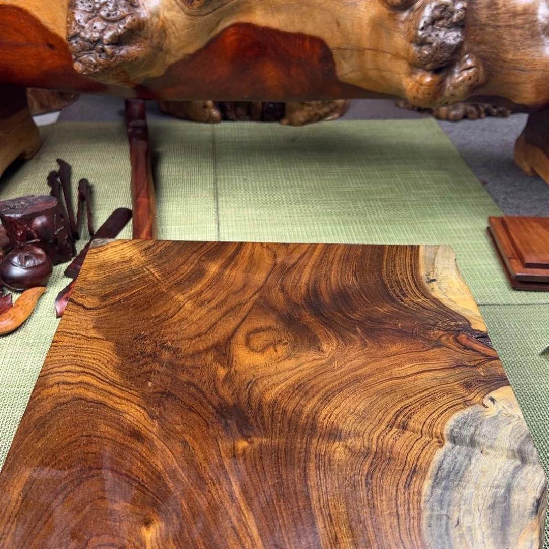 大果紫檀（缅甸花梨）龙*阁