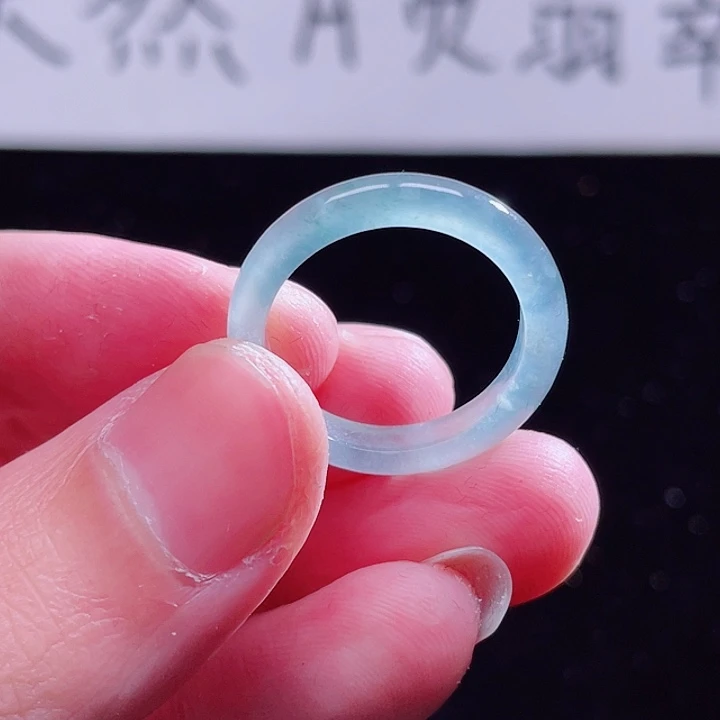 翡翠颈饰未镶嵌999999999