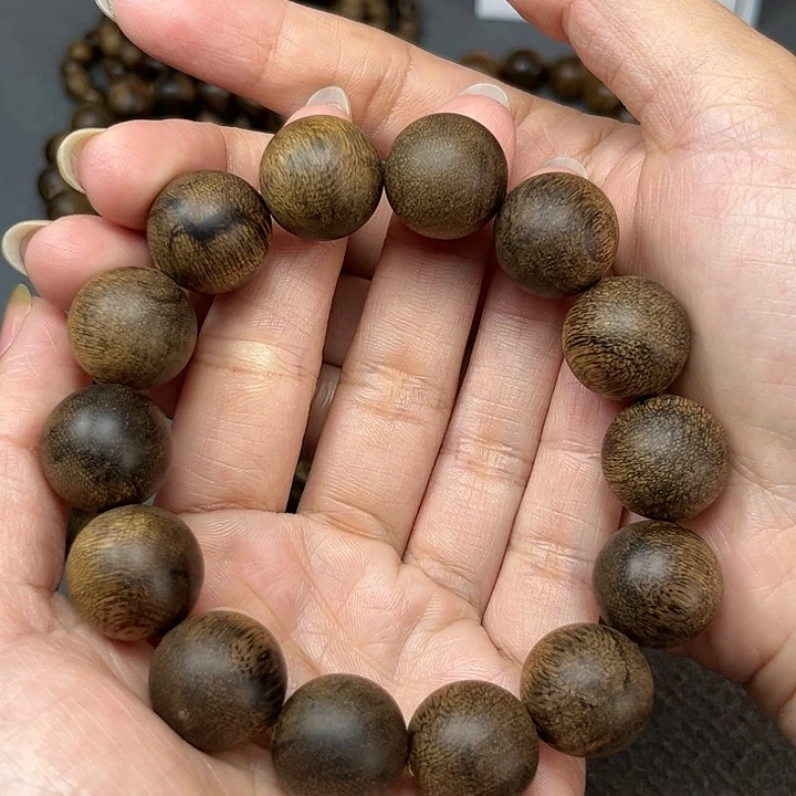 手串沉香白棋留疤1.6