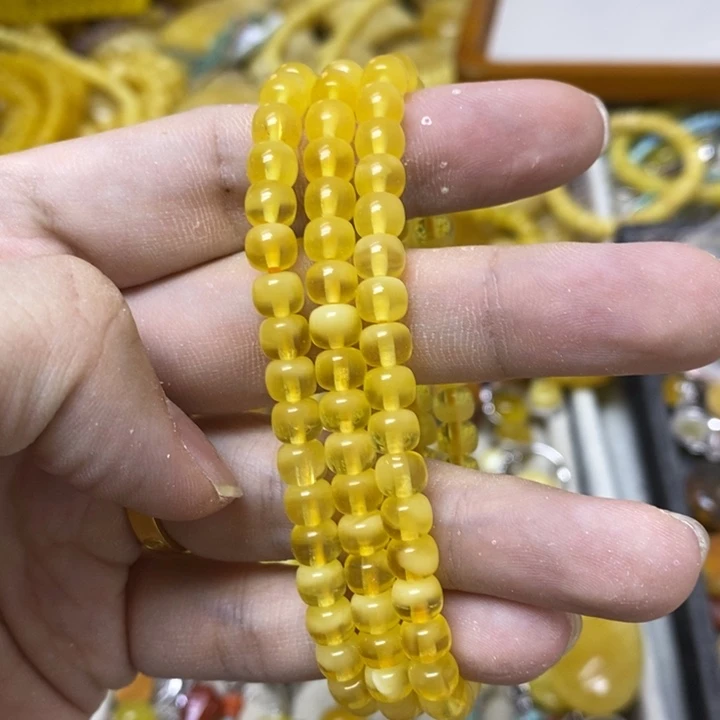 蜜蜡未镶嵌裸石多样性发货其一
