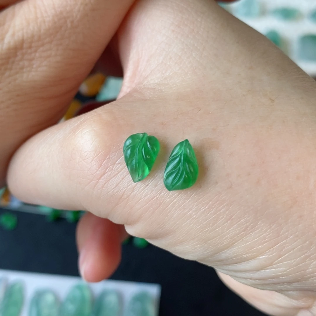 定制翡翠未镶嵌树叶