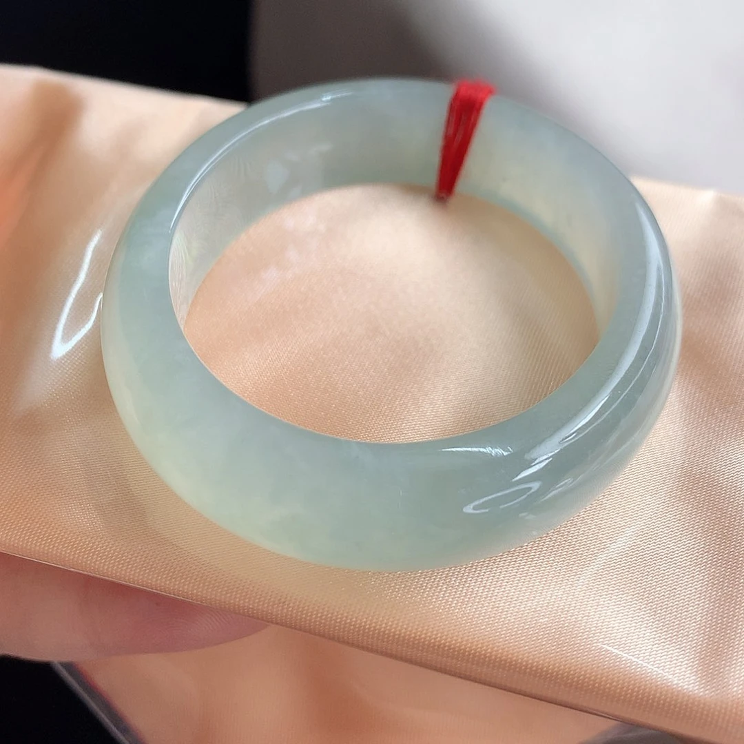 未镶嵌手镯翡翠，52号贵妃，正圈戴50➕