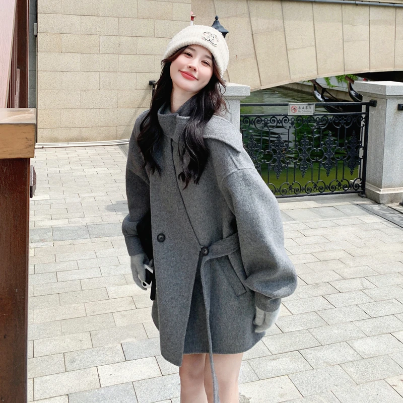 高级感灰色赫本风双面呢外套女2025冬季新款松弛气质短款羊毛大衣