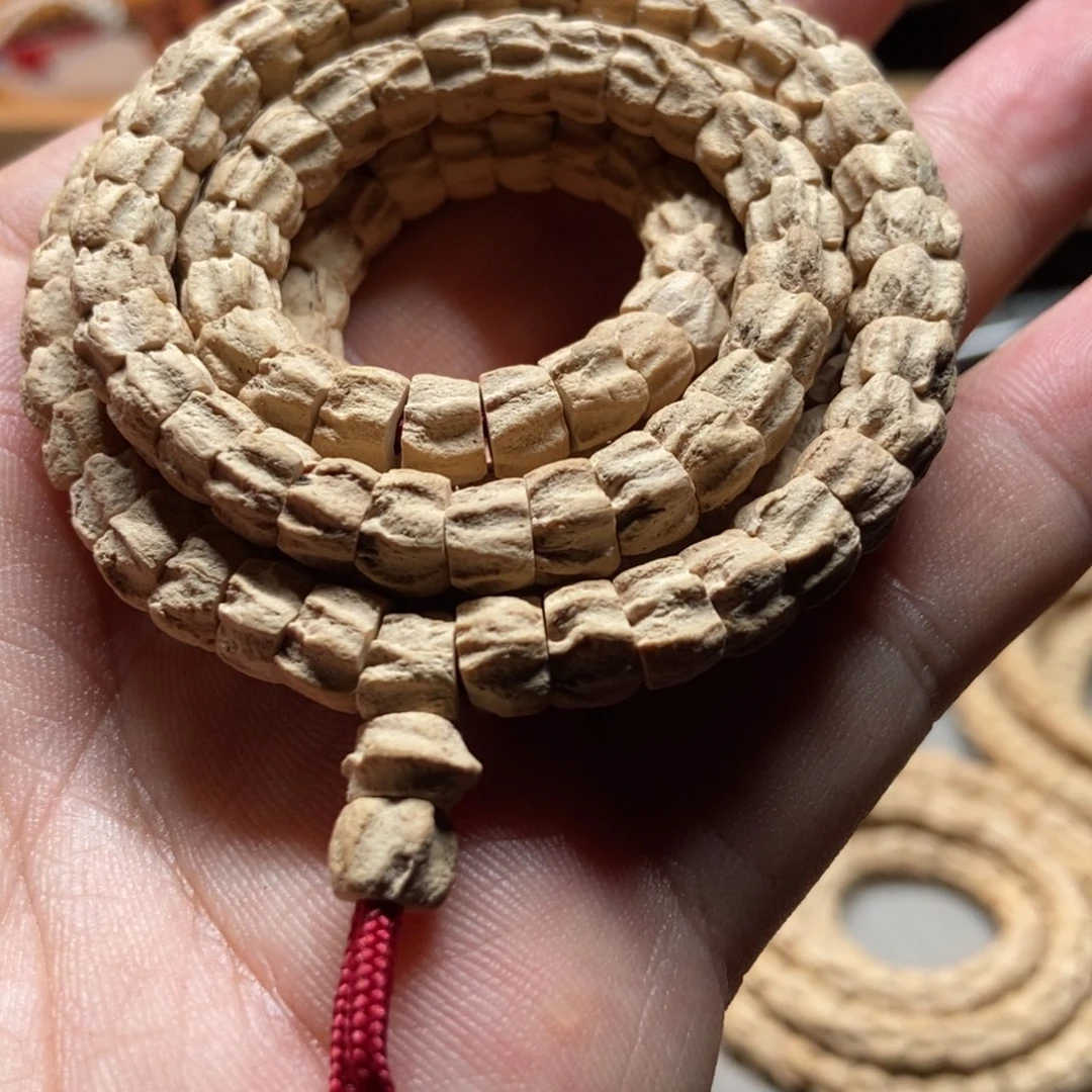 柏香籽/百香籽手串灬**格