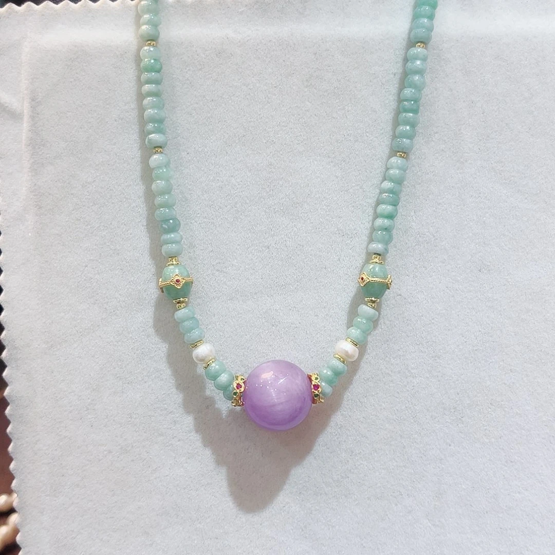 翡翠颈饰未镶嵌项链