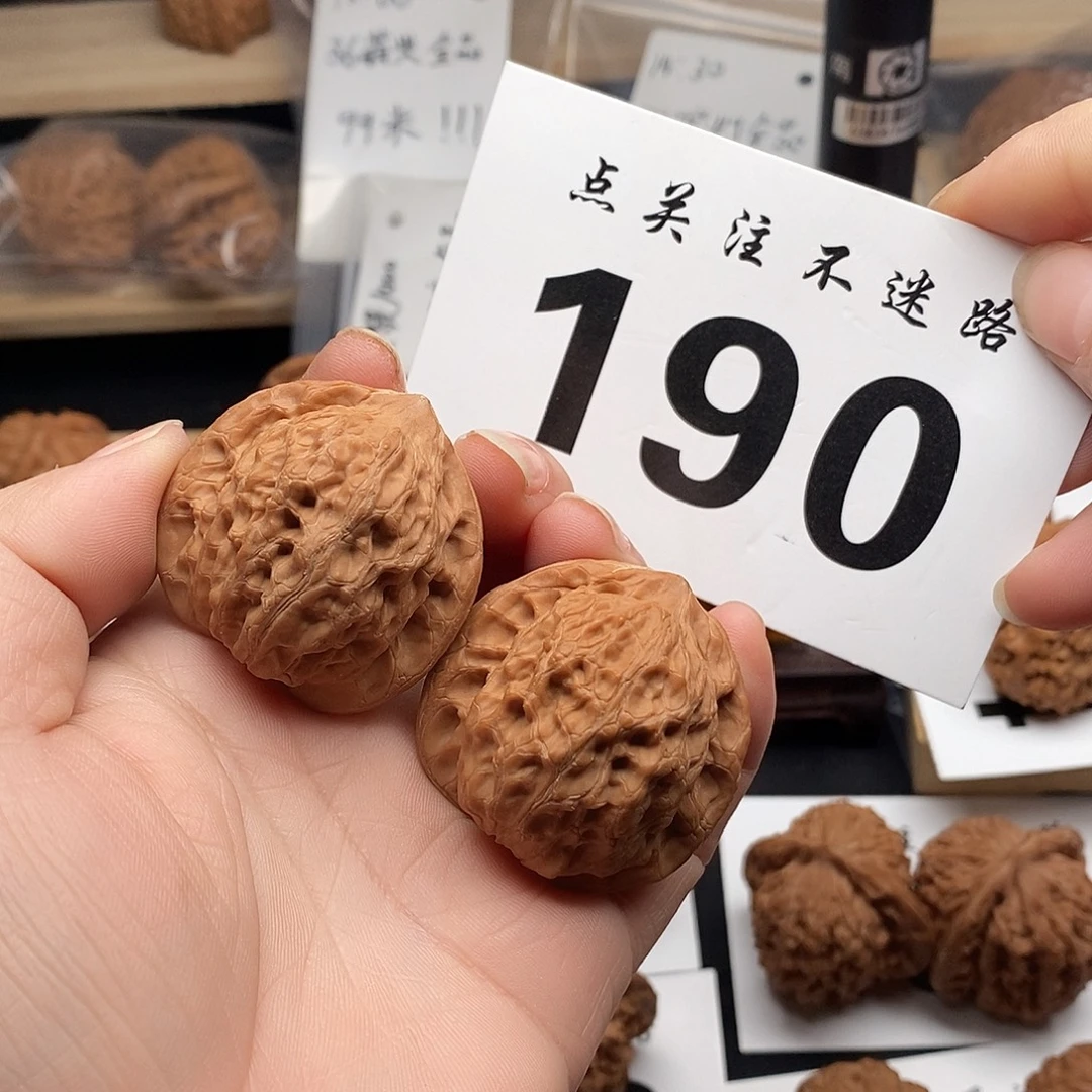 核桃38崔凯公子帽。