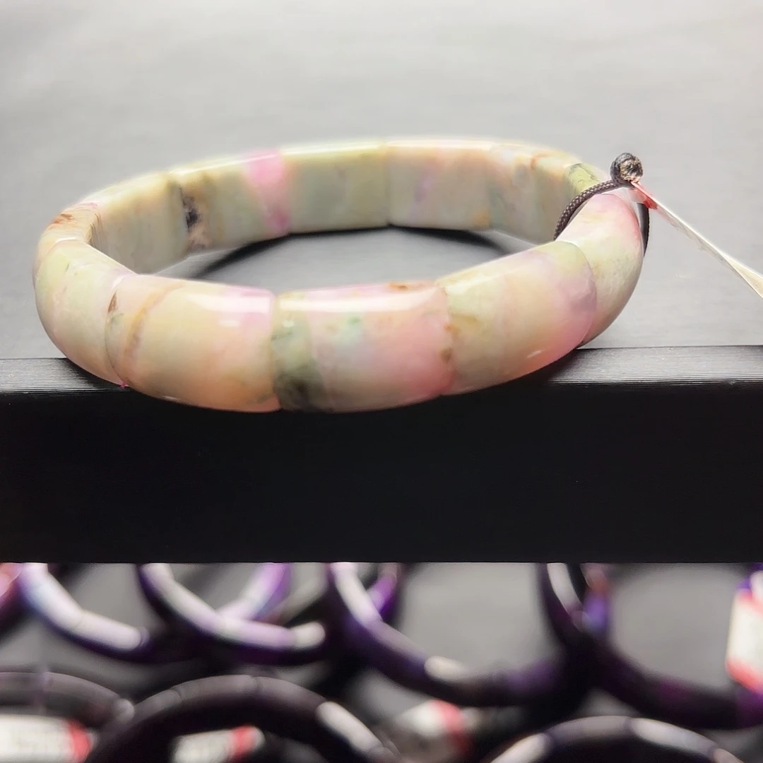 苏纪石（舒俱来）未镶嵌上古稀有粉绿蛋花手牌