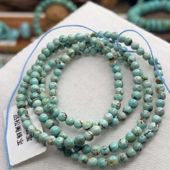绿松石未镶嵌珠宝